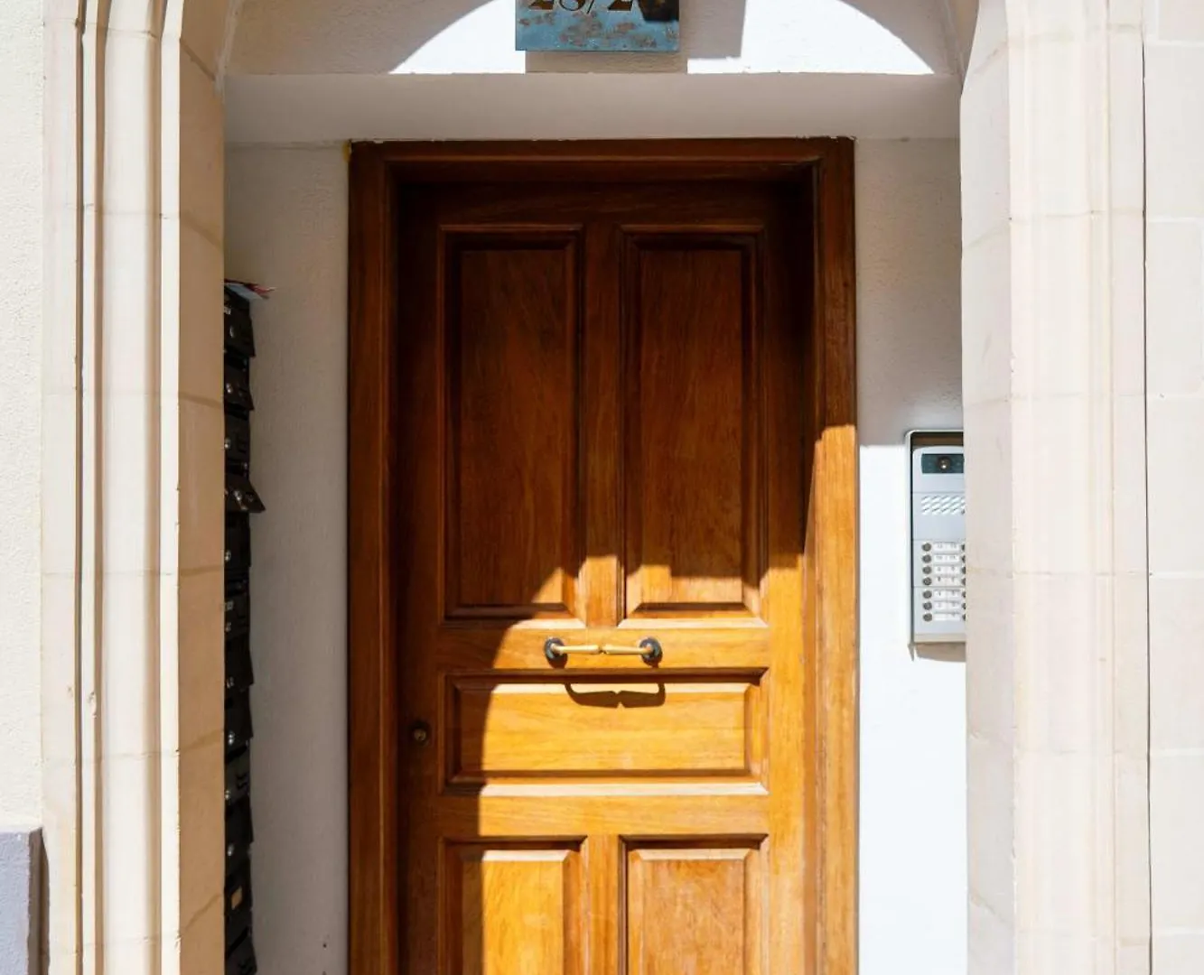 A Pretty Holiday Home Close To Sliema Seafront Apartment